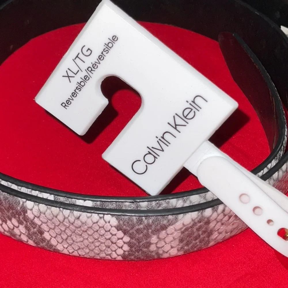 NWT 🎉HOST PICK🎉 Calvin Klein Snake Print Belt - Size XL - Picture 3 of 16